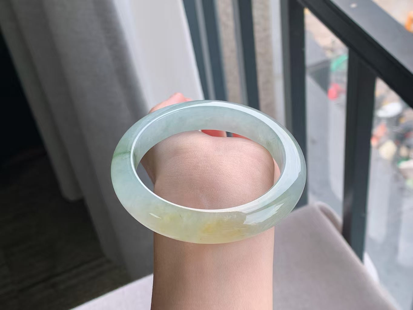 Icy Yellow Jadeite Bangle with Floating Green Patterns