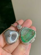 18K Gold-Inlaid Seated Buddha Pendant