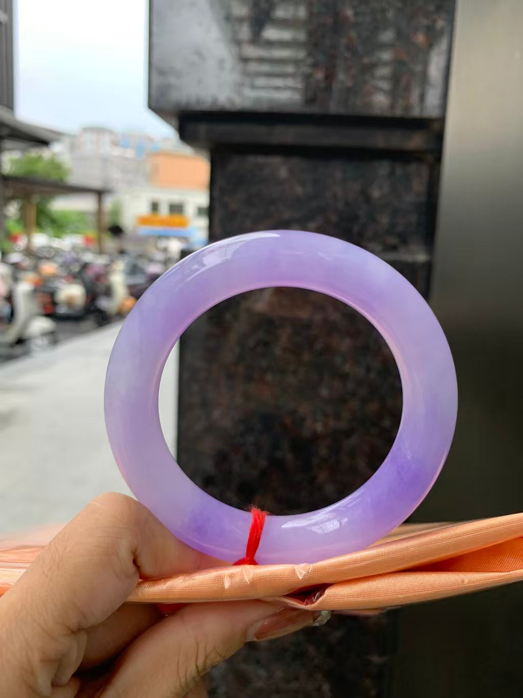 Enchanting Deep Purple Round Bangle